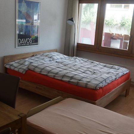 Lovely 1-Bedroom Apartment In The Heart Of Davos Kültér fotó